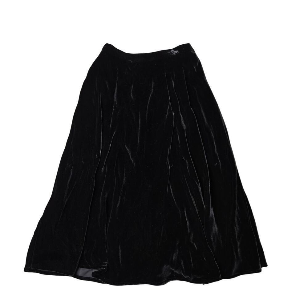 Valentino Boutique Vintage Black Midi Velvet Skirt‎